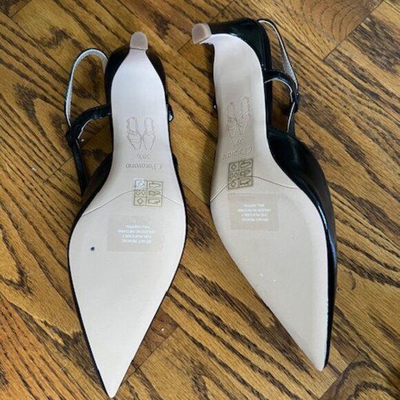 C. Paravano Women's Pointed Toe Slingback Pump, Size 39.5 (EU) or 9/ 9.5 (US) - Picture 5 of 8